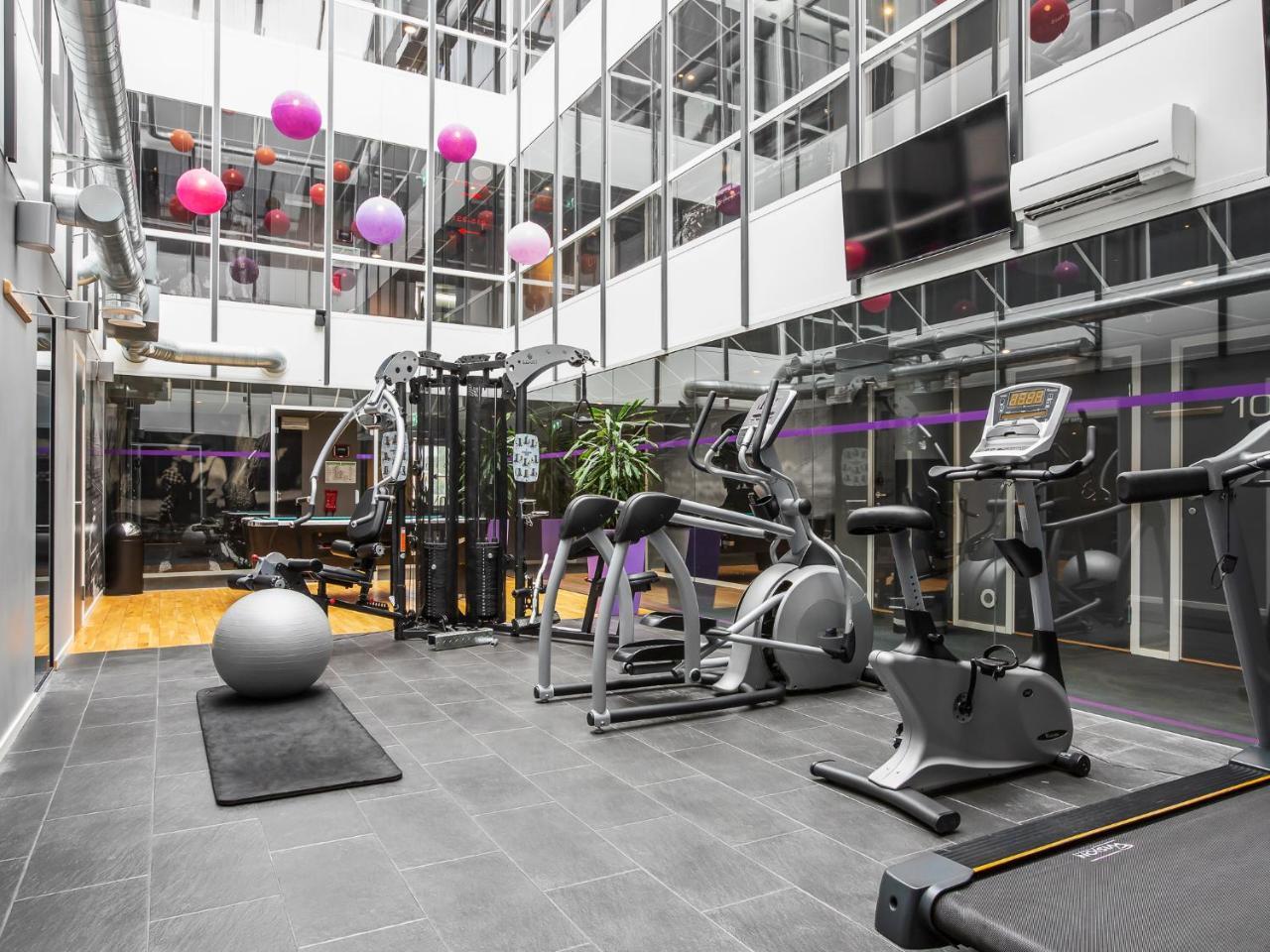Connect Hotel Kista Stockholm Buitenkant foto