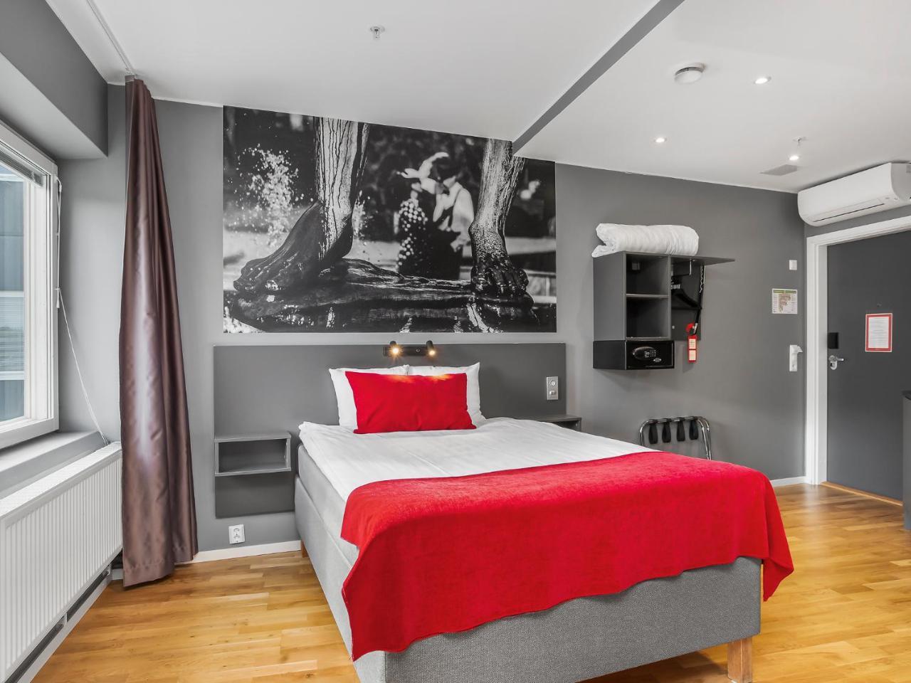 Connect Hotel Kista Stockholm Buitenkant foto